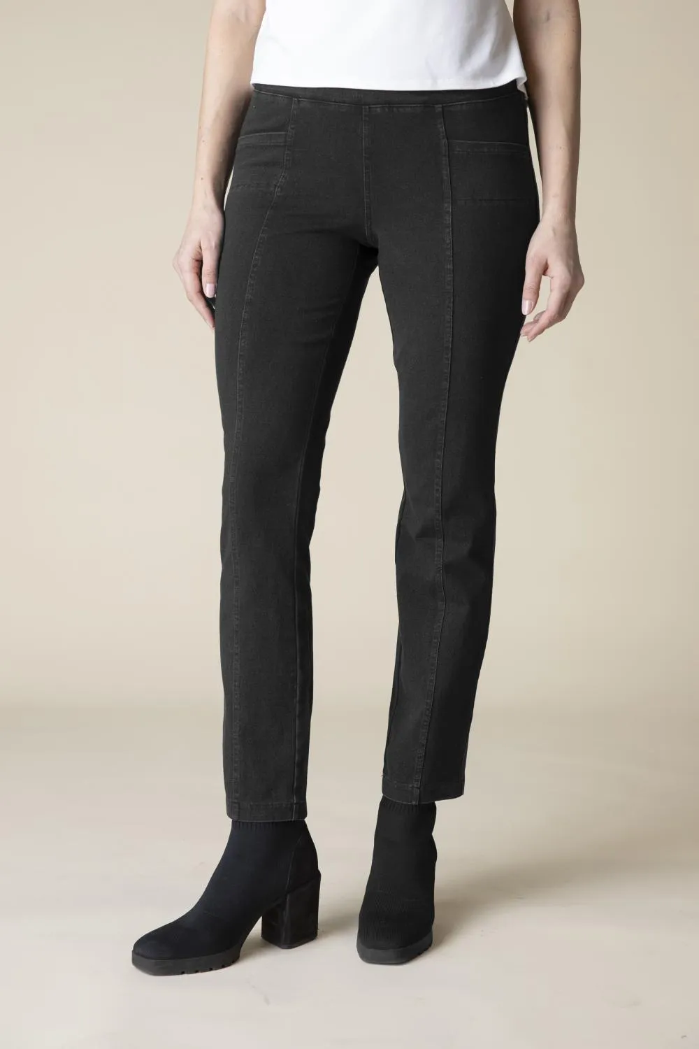 Black Seam Taper Jean