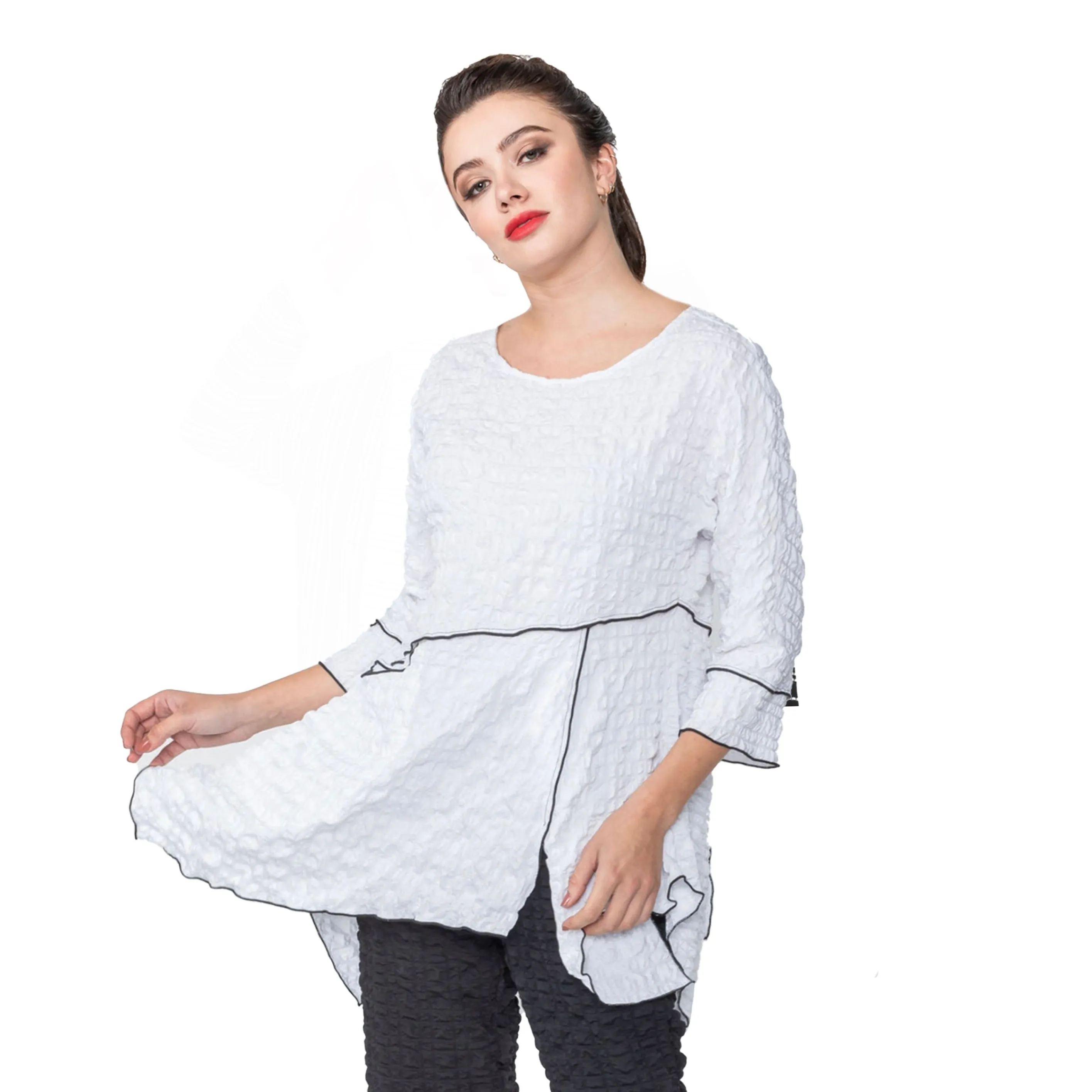 IC Collection Textured Tunic in White/Black - 5309T-WHT