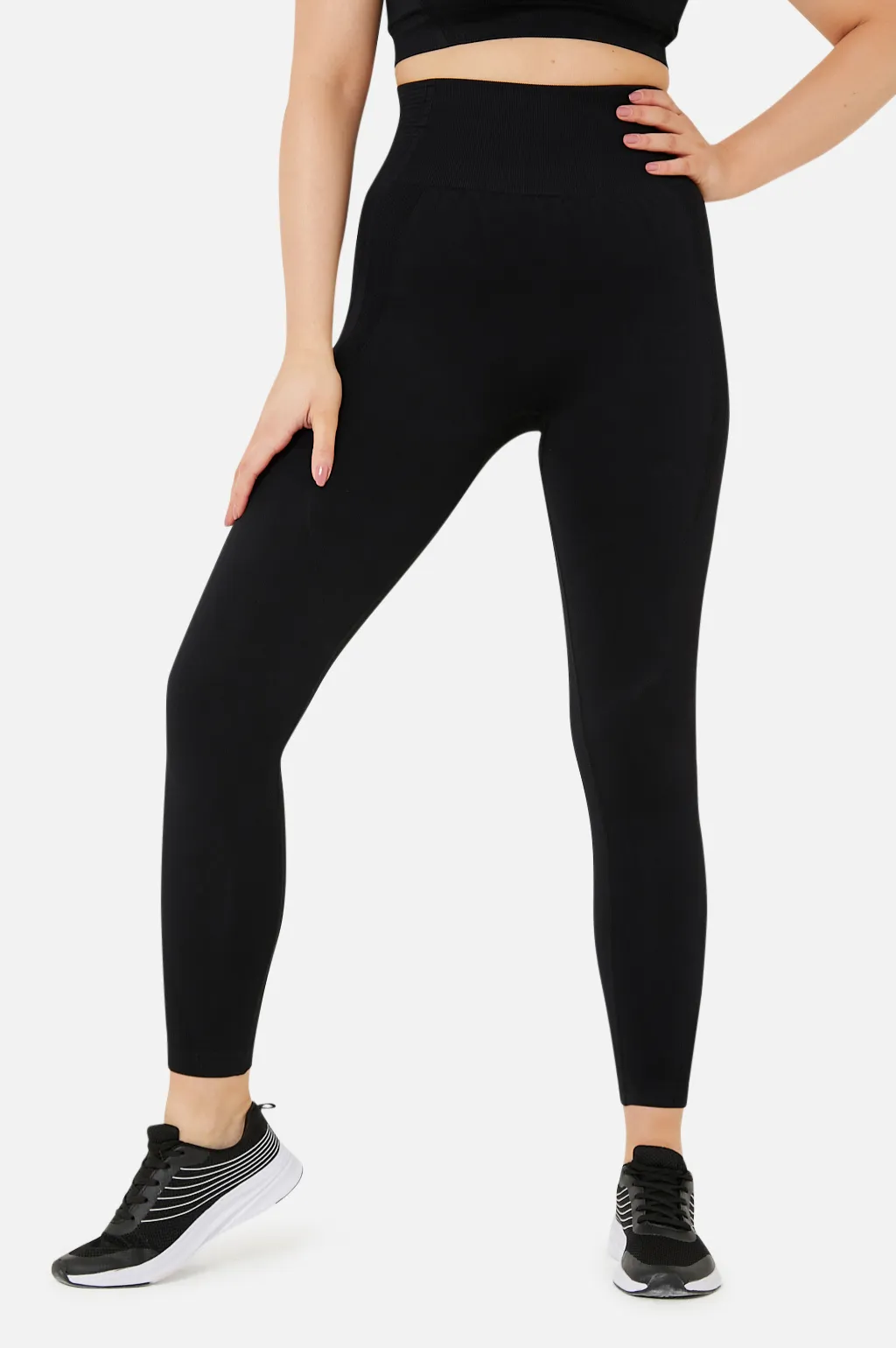 Seamless Compression Leggings V2 in Black